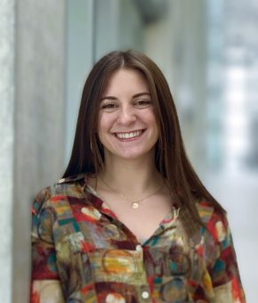 Selena Oakes Profile Image